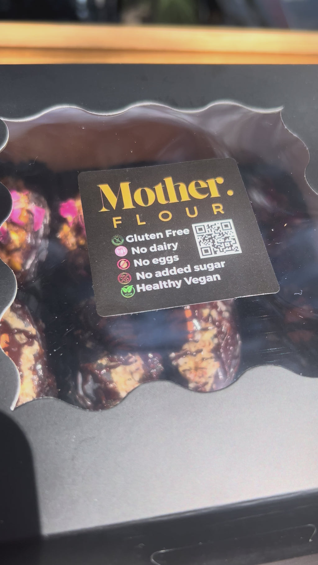 Gourmet Stuffed Dates – Docena Surtida ✨ (recogido solamente)